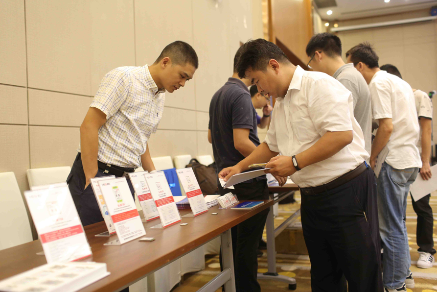 1506565402222370.png 1504320717225372.png